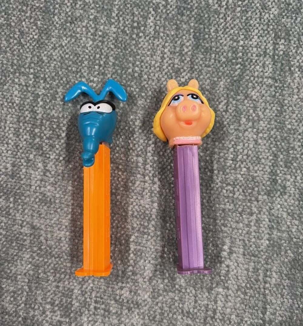 Vintage PEZ Dispenser Lot: Miss Piggy and Blue Elephant